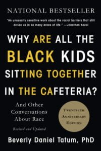 泰特姆的封面,最初(2017)。为什么所有的黑人孩子坐在一起在食堂吗?和其他种族间的对话。纽约:企鹅。