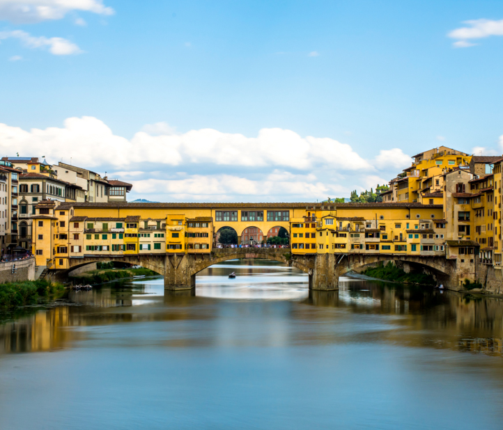 佛罗伦萨河上的桥。