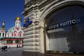 Louis Vuitton俄国商店前台