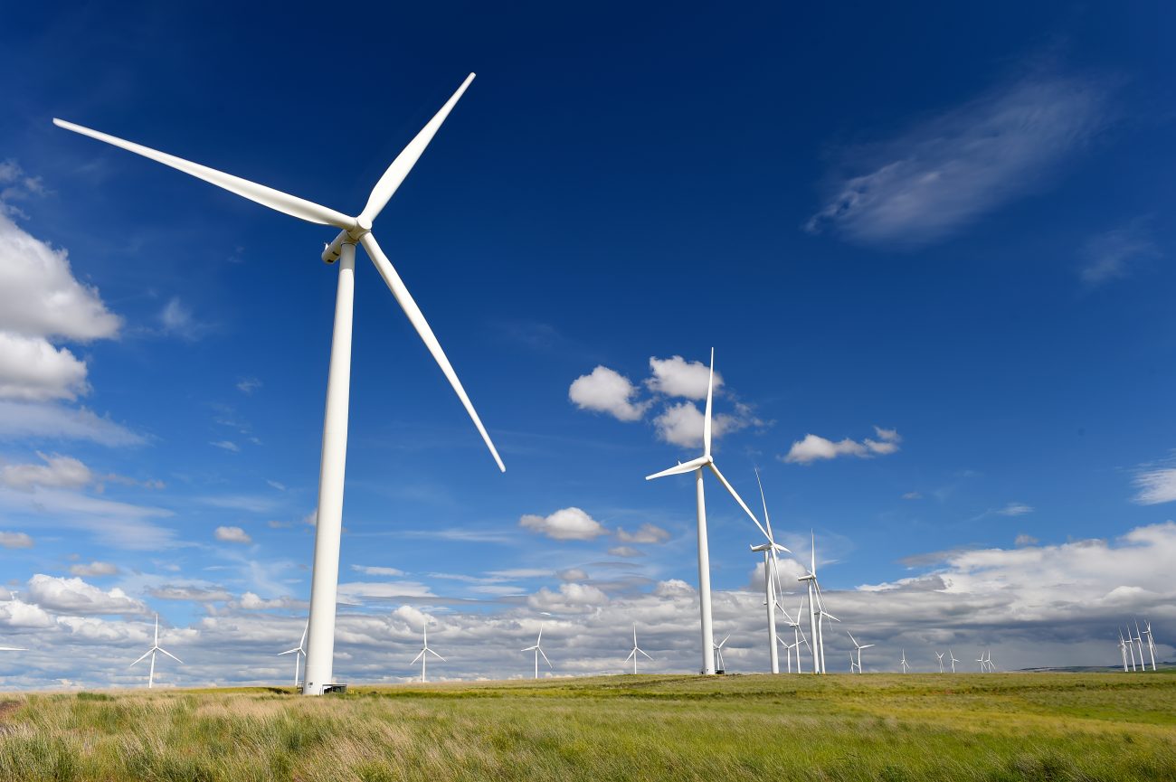 气候适应能力、能源正义和安全:可再生能源转换